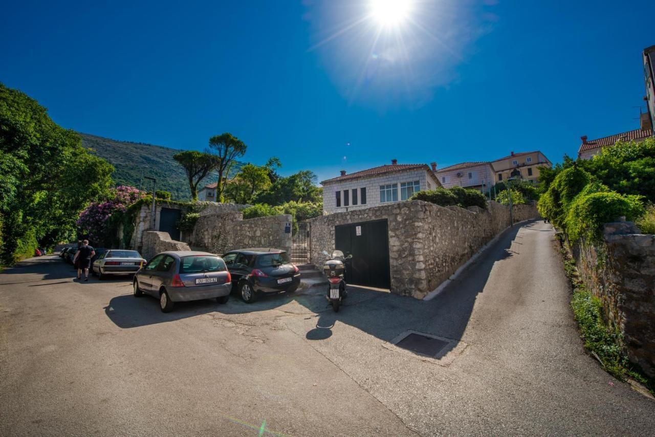 Apartment Near Old Town, Free Parking & Huge Garden Dubrovnik Extérieur photo